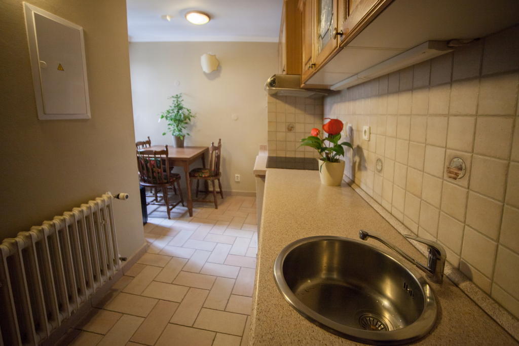 Apartment Nerudova By Interhome Prága Szoba fotó